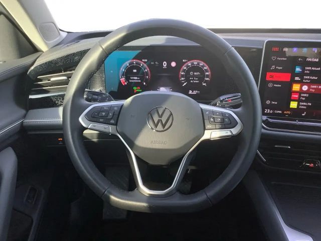 Volkswagen Passat 1.5 TSI Business DSG Variant