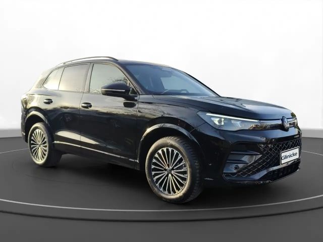 Volkswagen Tiguan 4Motion R-Line