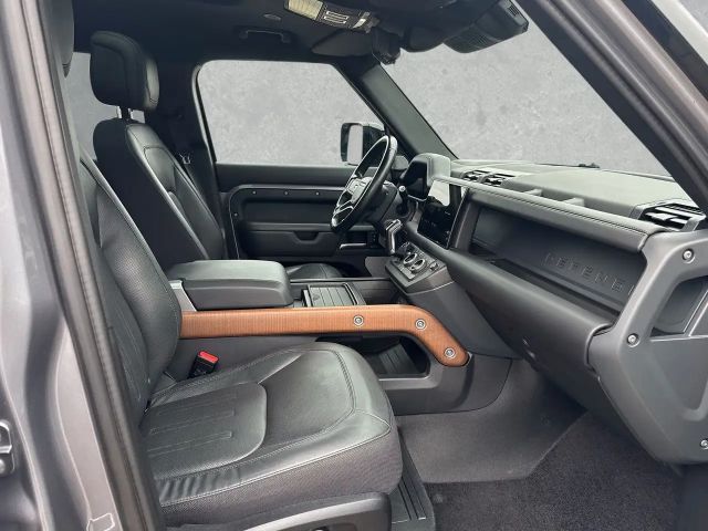 Land Rover Defender D300