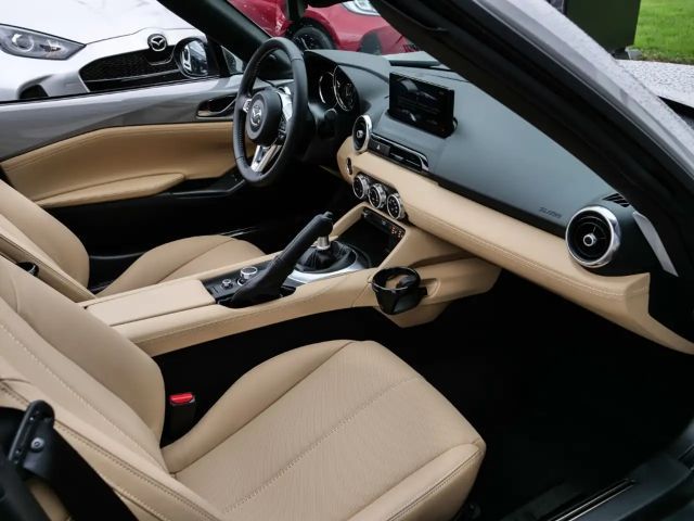 Mazda MX-5 RF SkyActiv