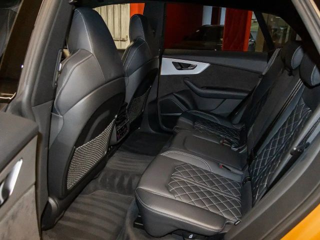 Audi Q8 55 TFSI Quattro S-Line