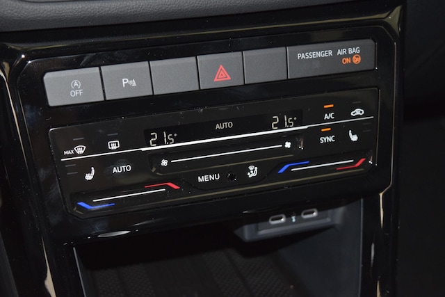 Volkswagen T-Cross TSI Navi ACC Matrix Kamera Garantieverl.