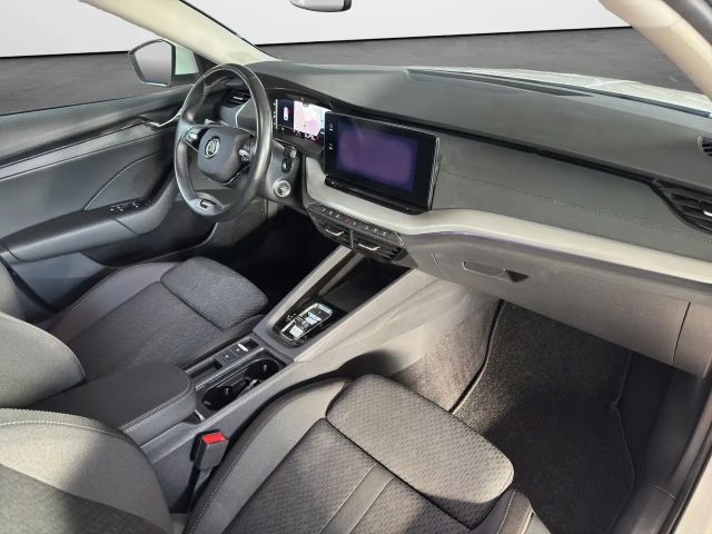 Skoda Octavia 2.0 TDI Ambition Clever Combi