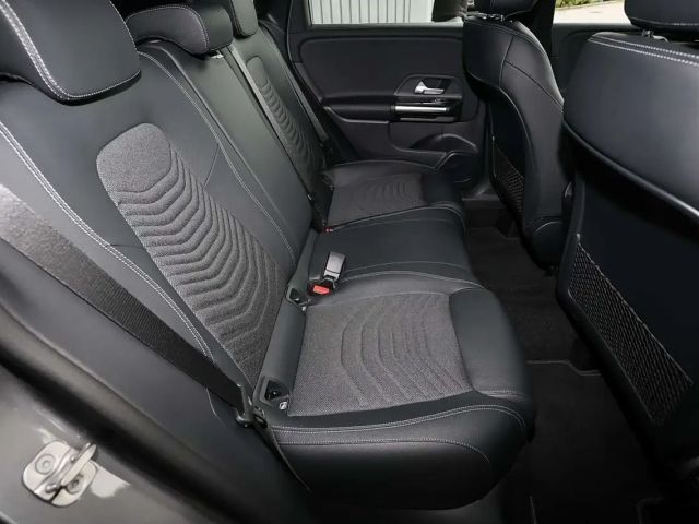 Mercedes-Benz B 180 KAMERA+SPURHALTE+CARPLAY+MBUX+LED+17 ZOLL