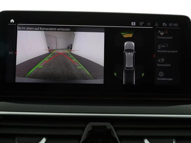 BMW 520 520d Luxury Line Touring xDrive