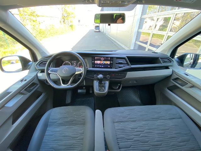 Volkswagen Caravelle 2.0 TDI DSG Lang T6