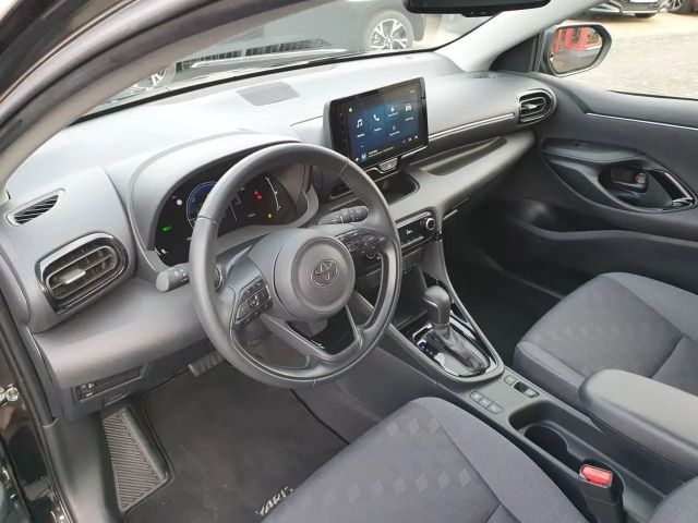 Toyota Yaris Hatchback Hybride VVT-i
