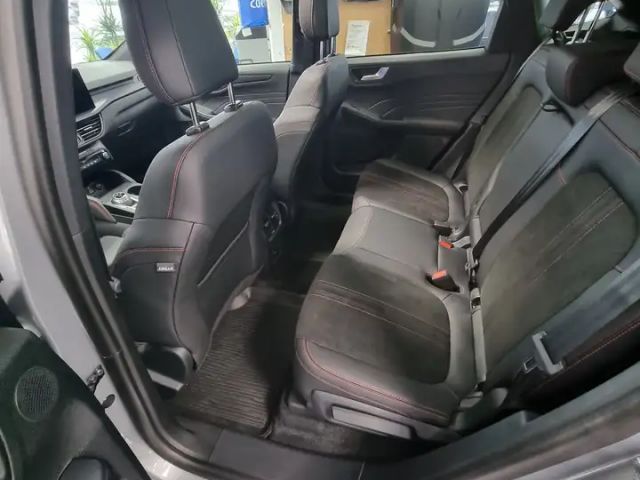 Ford Kuga Hybrid ST Line X