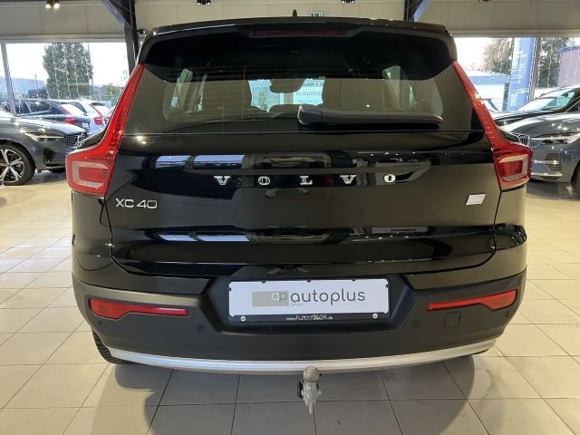 Volvo XC40 Core Recharge T4