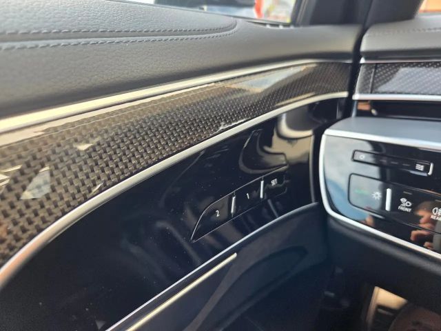 Audi A8 60 TFSI Hybride Lang