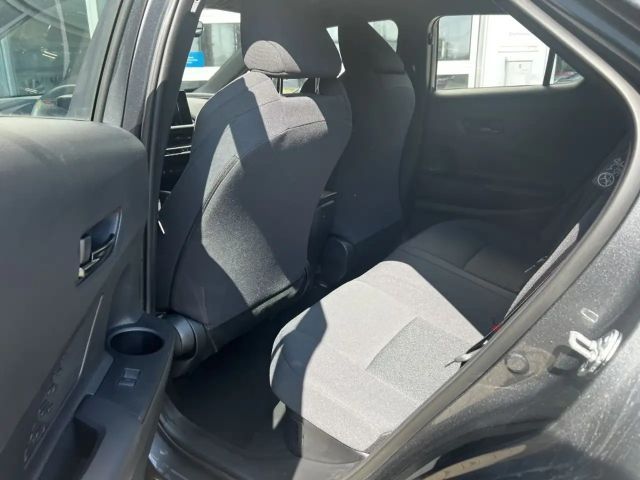 Toyota C-HR Business Hybride