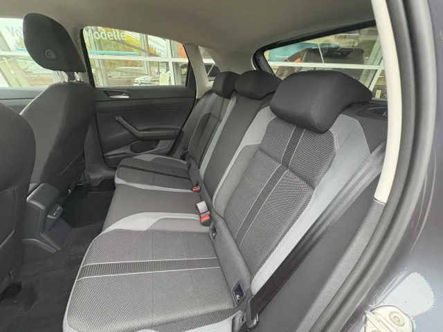 Volkswagen Polo 1.0 TSI DSG Style