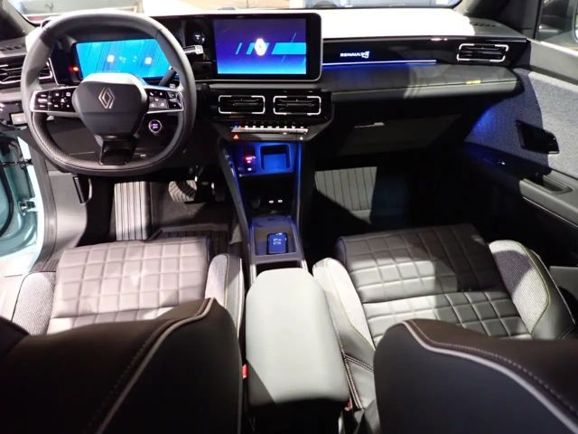 Renault 4 Comfort E-Tech Iconic