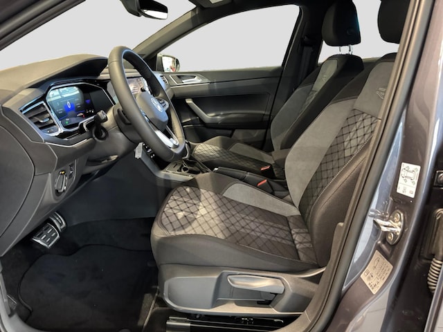 Volkswagen Polo 1.0 TSI DSG R-Line