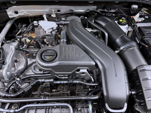 Volkswagen Golf 1.5 TSI