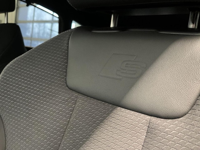 Audi A4 40 TFSI Avant S-Line S-Tronic