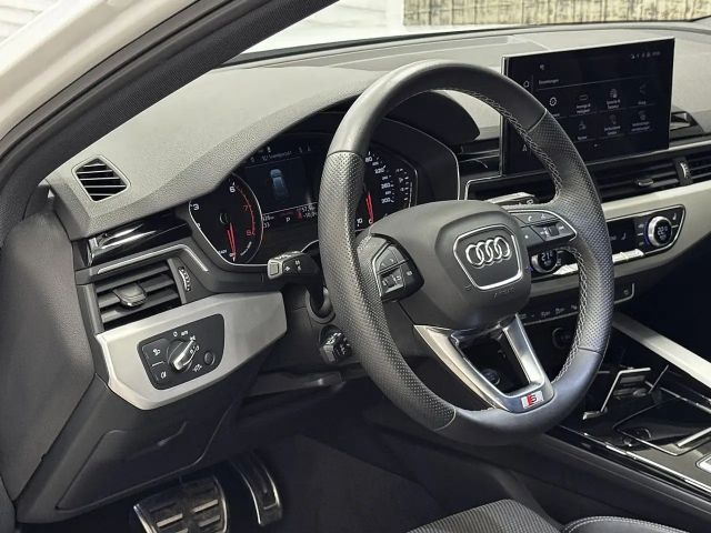 Audi A4 40 TFSI Avant Quattro S-Tronic