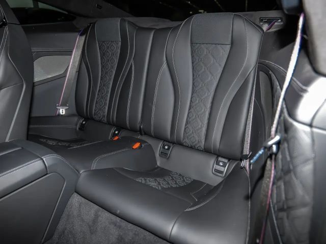 BMW M8 Competition Coupé M-Sport