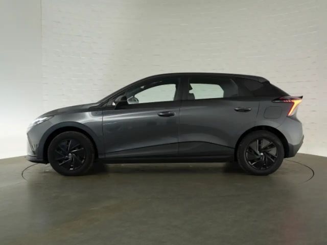 MG MG4 EV Standard range