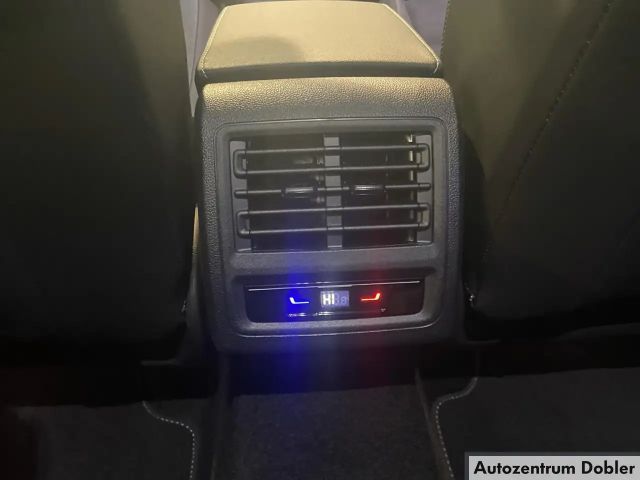 Volkswagen Golf 1.5 TSI Golf VIII