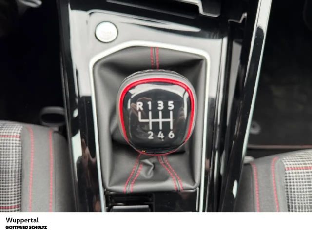 Volkswagen Golf GTI e-Golf