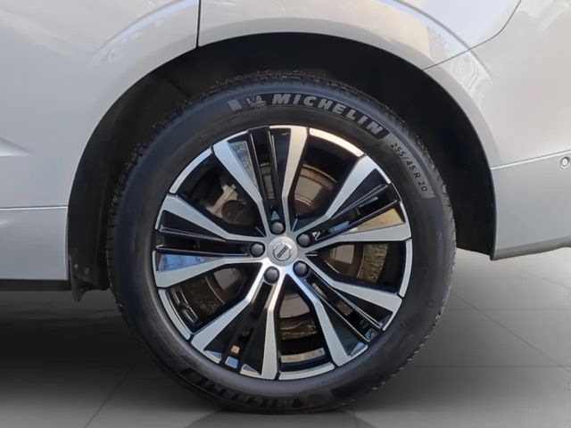 Volvo XC60 AWD Dark Plus