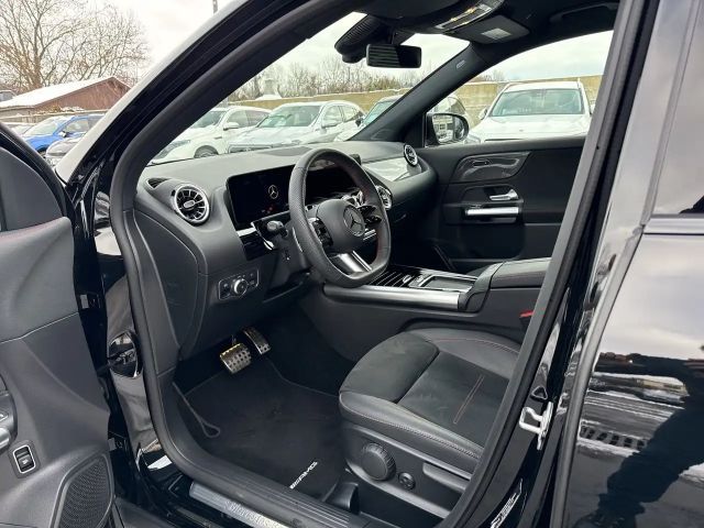 Mercedes-Benz GLA 200 4MATIC GLA 200 d