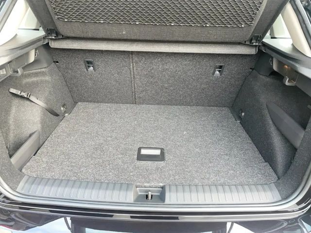 Skoda Kamiq Essence TSI