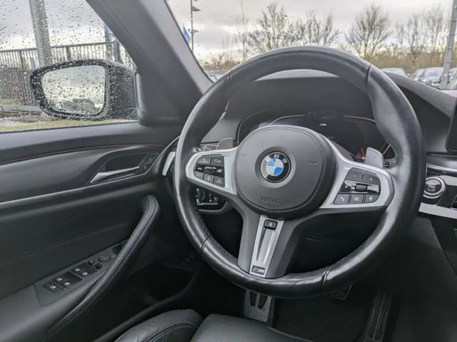 BMW 540 540d M-Sport Touring xDrive