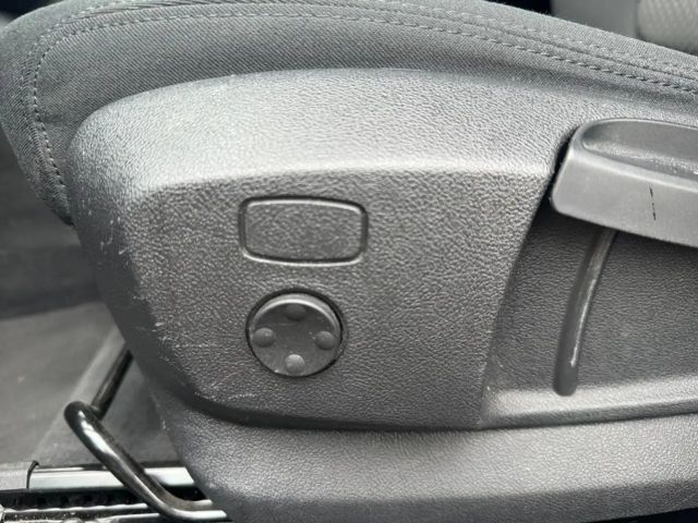 BMW X1 20dxA +NAVI+ACC+LED+APPLE+SHZ+DAB+MFL+BT+AHK+