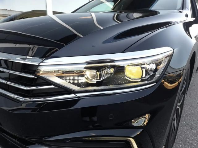 Volkswagen Passat DSG GTE Variant