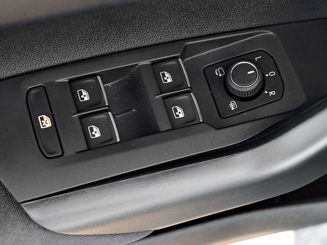 Volkswagen Taigo 1.5 TSI DSG R-Line