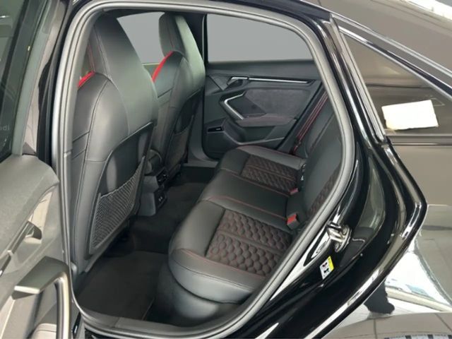 Audi RS3 S-Tronic Sedan