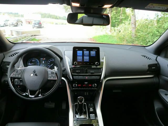 Mitsubishi Eclipse Cross TOP, mit Glasschiebedach