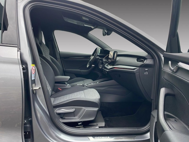 Skoda Octavia 1.5 TSI Combi Sportline