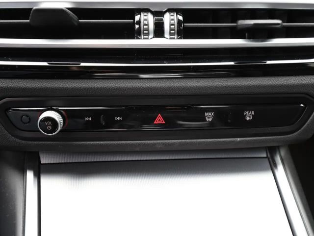 BMW 320 320d M-Sport Sedan xDrive