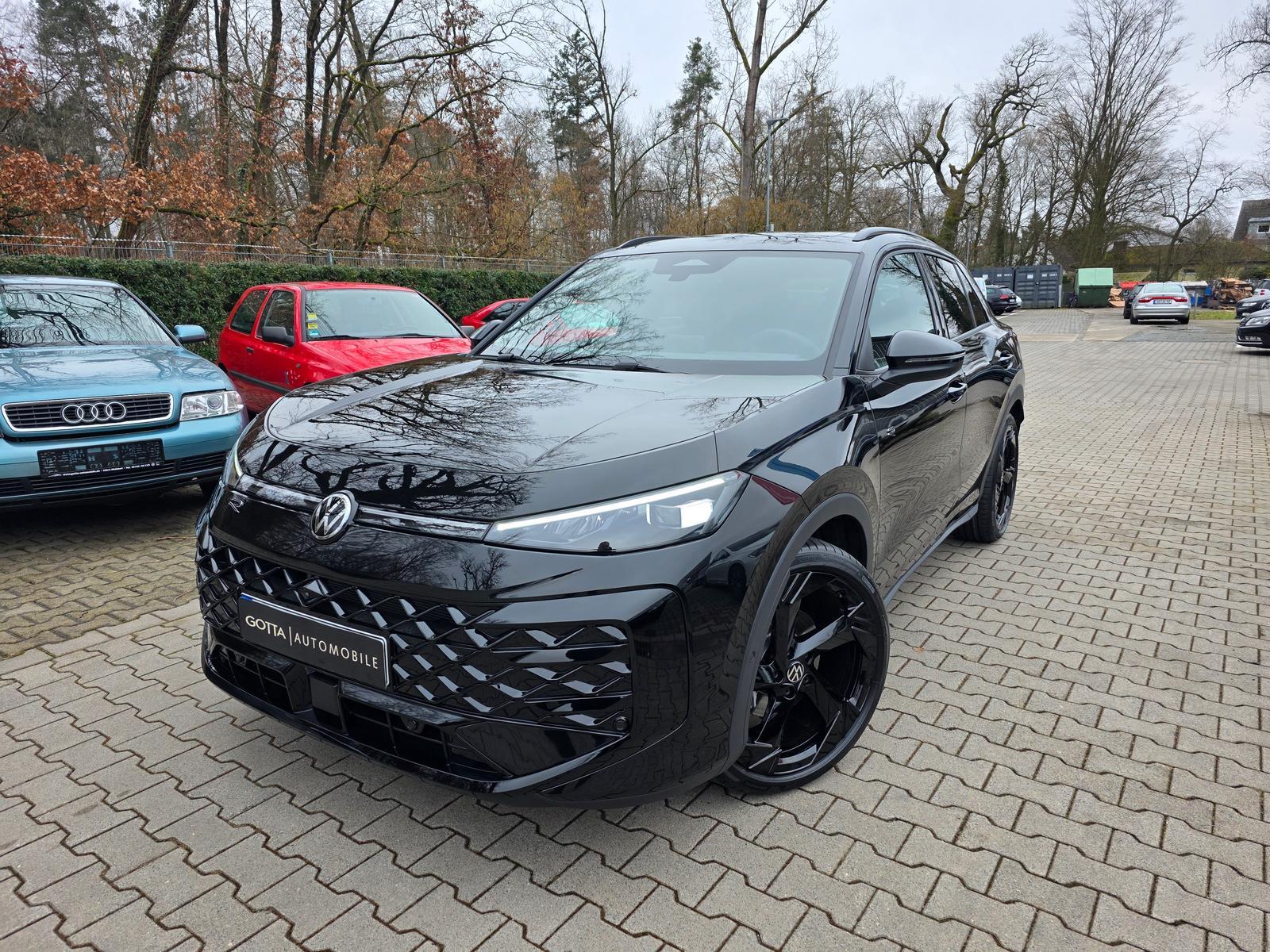 Volkswagen T-Roc 1.5 eTSI DSG R-Line