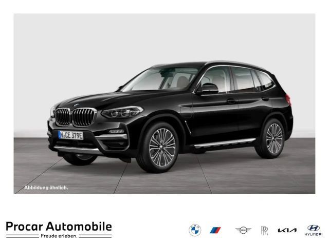 BMW X3 xDrive30e
