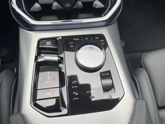 BMW X3 50  Sportpaket HK HiFi DAB LED RFK