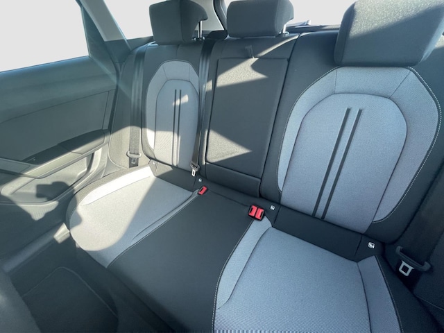 Seat Leon 2.0 TDI DSG Sportstourer Style