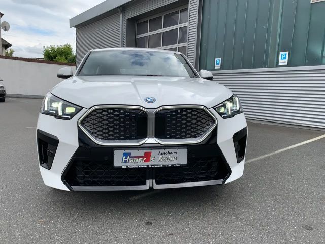 BMW iX2 M-Sport xDrive