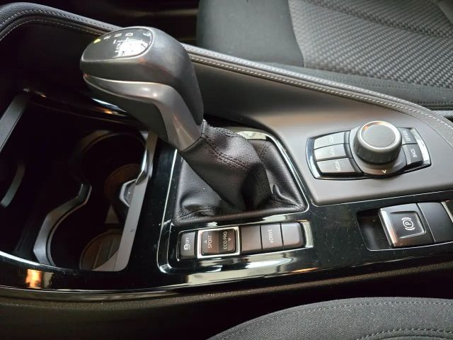 BMW X2 25e Hybrid Allrad Automatik LED/DAB-Tuner