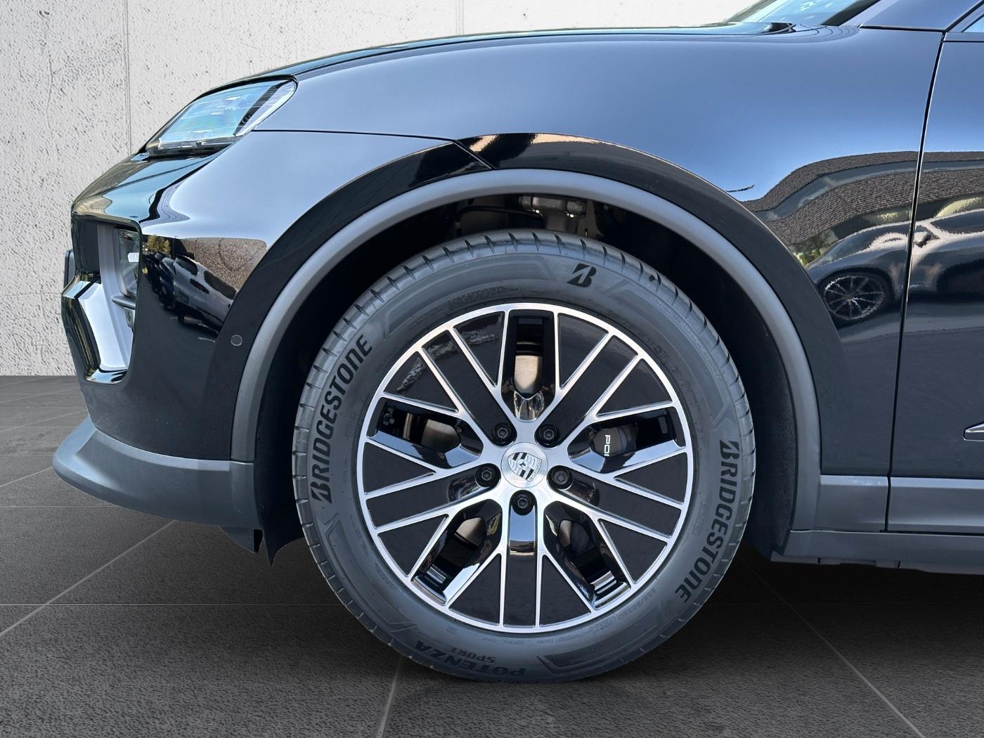 Porsche Macan BOSE PANO Lenkradheizung