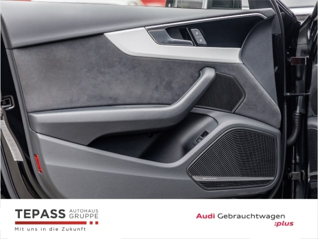 Audi A4 40 TFSI Avant Quattro S-Tronic