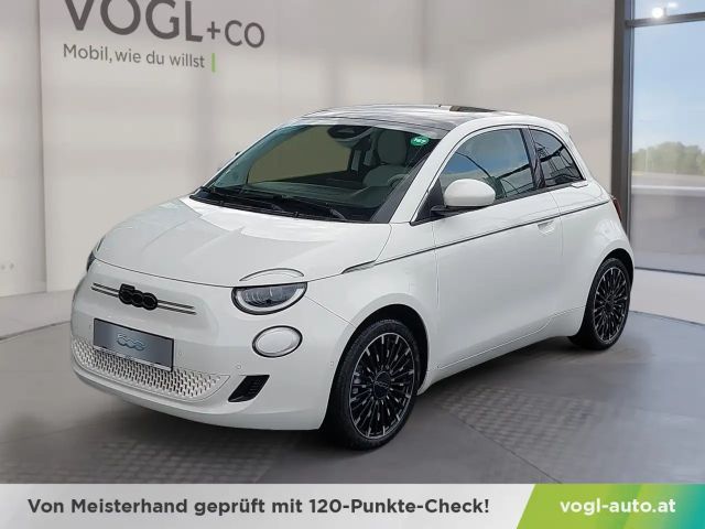 Fiat 500e La Prima