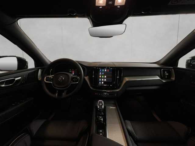Volvo XC60 Dark Plus