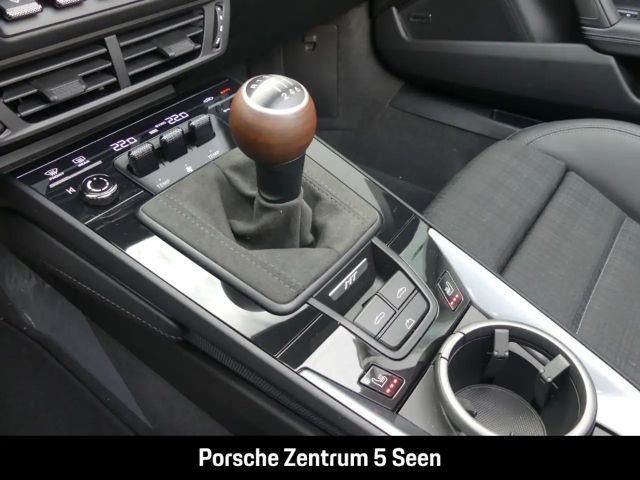 Porsche 992 Cabrio Carrera Turbo