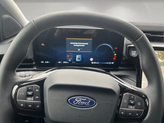 Ford Puma EcoBoost Titanium