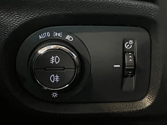 Opel Corsa Tempomat,Parkpilot,Klima,Sitzheizung