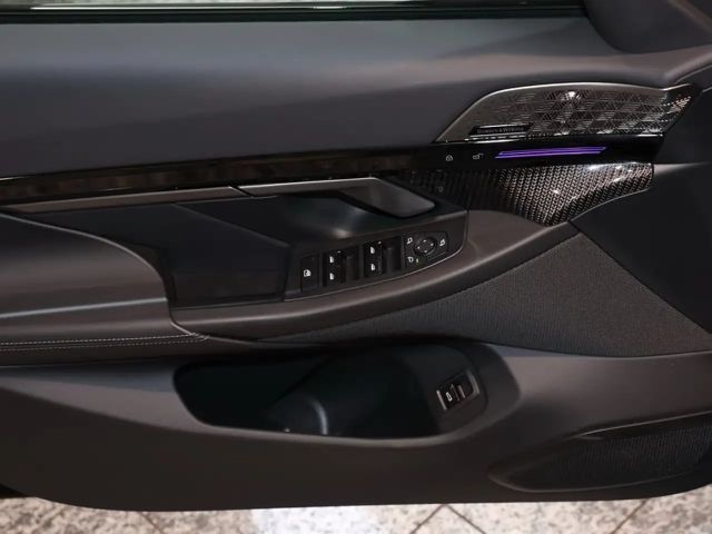 BMW 540 540d M-Sport Touring xDrive